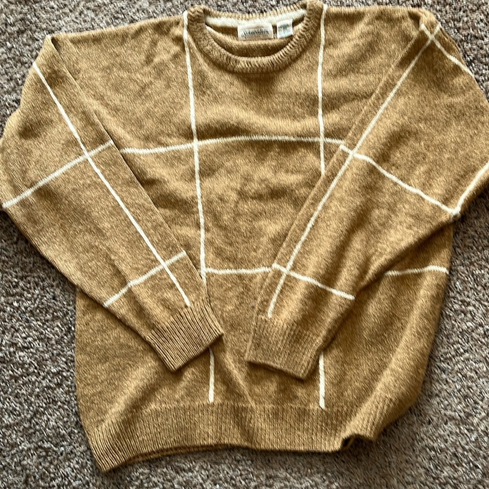 Vintage StJohn’s Bay Large men’s long sleeve camel color -crew neck